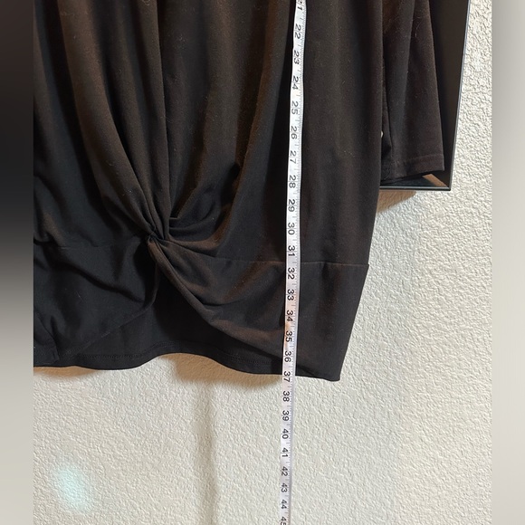 BOGO 🌻V-neck Twist Hem Tee Tunic Dress| Size L (8/10)| Black - Picture 4 of 4